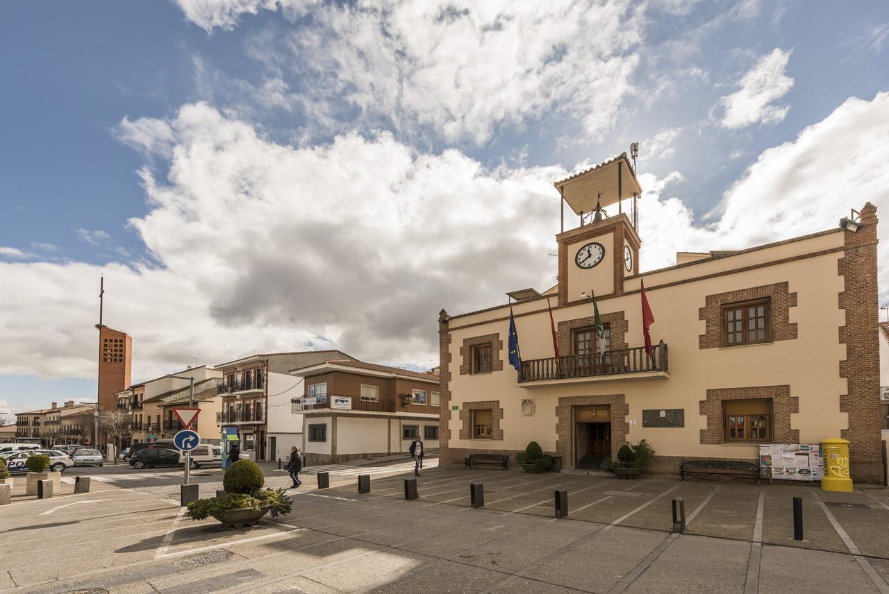 Hotel Restaurante El Álamo Exterior foto